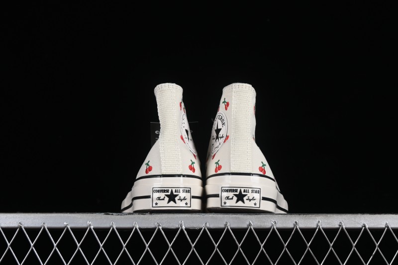 Converse Chuck 1970s Official Cherry Embroidery Canvas Sneakers - A08863C