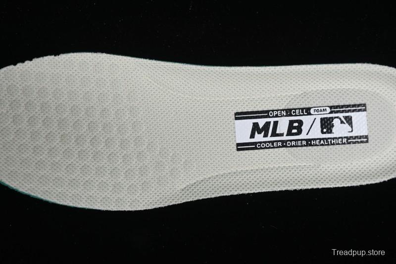 New York Yankees MLB Chunky Liner Wide Platform Sneakers with 6cm Height Increase - 3ASXCLW4N50CRS