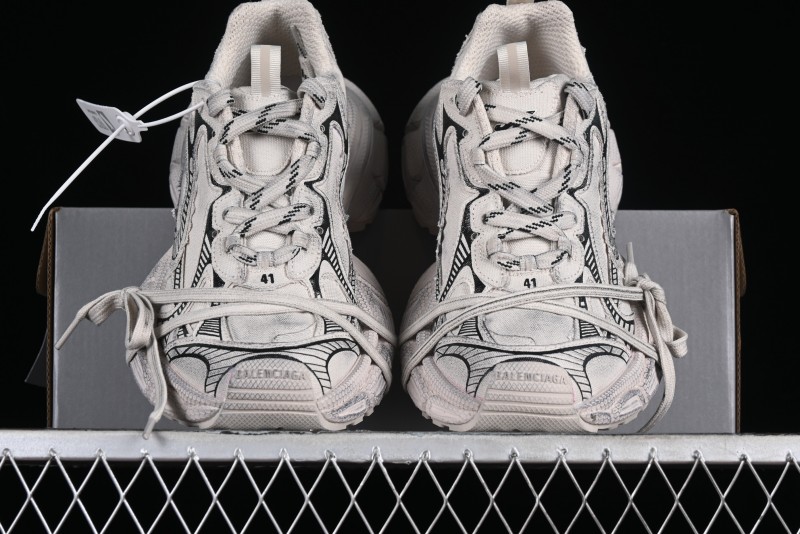 Balenciaga Phantom Sneaker - W3XDC2002
