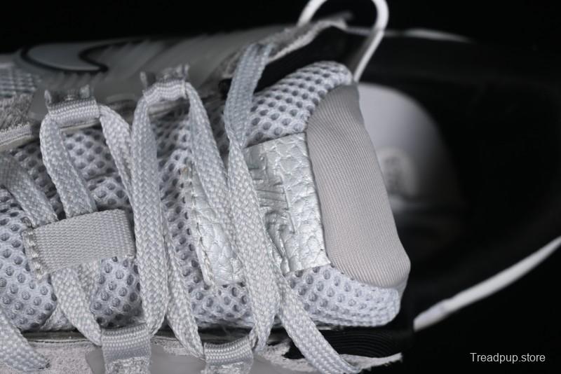 Nike Runtekk V2K Retro Low-Top Running Shoes with Cushlon Midsole and Distressed Effect - FN6703-002