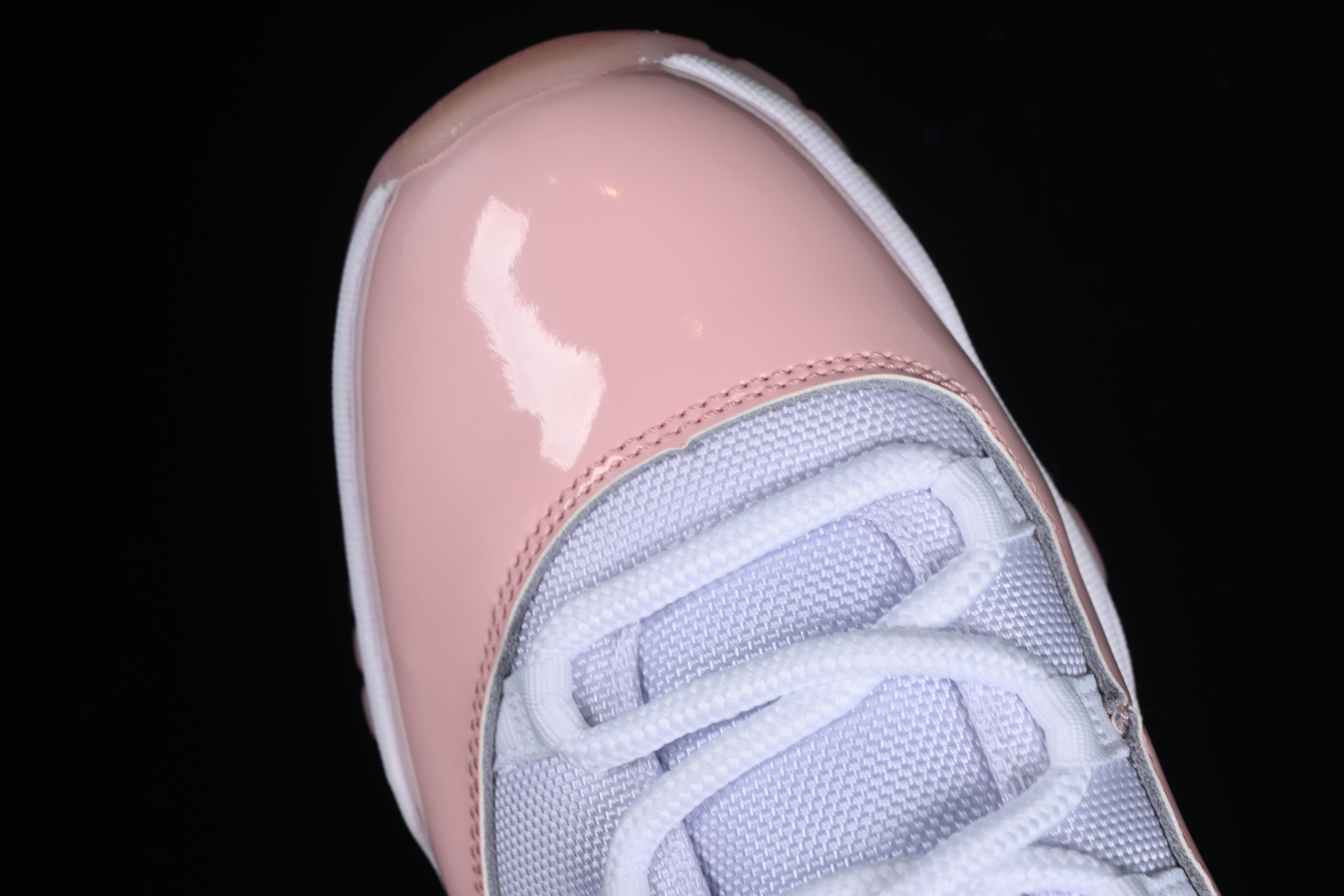 Nike Air Jordan 11 Low "Legend Pin" Basketball Shoes - AH7860-160