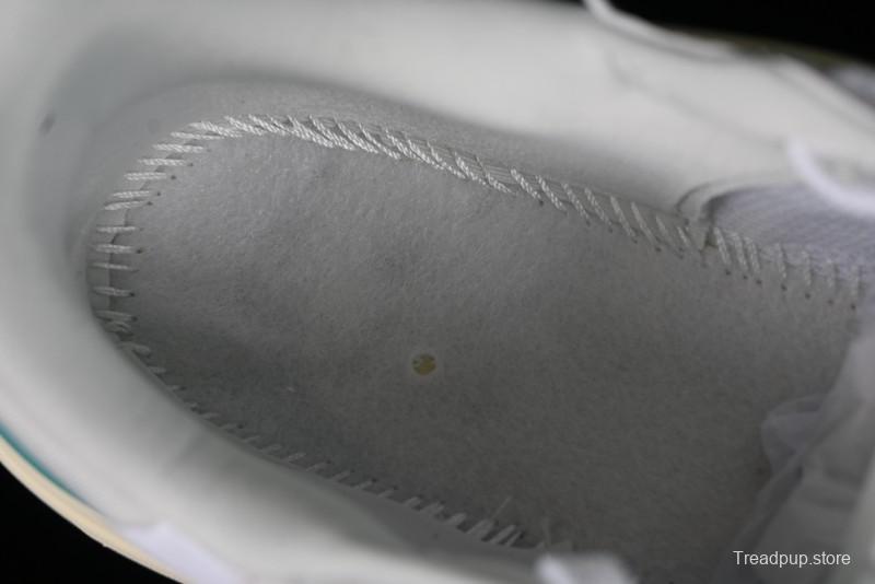 Nike Runtekk Run V2K Cushioned Low-Top Retro Running Shoes with Anti-Slip Design - FD0736-105