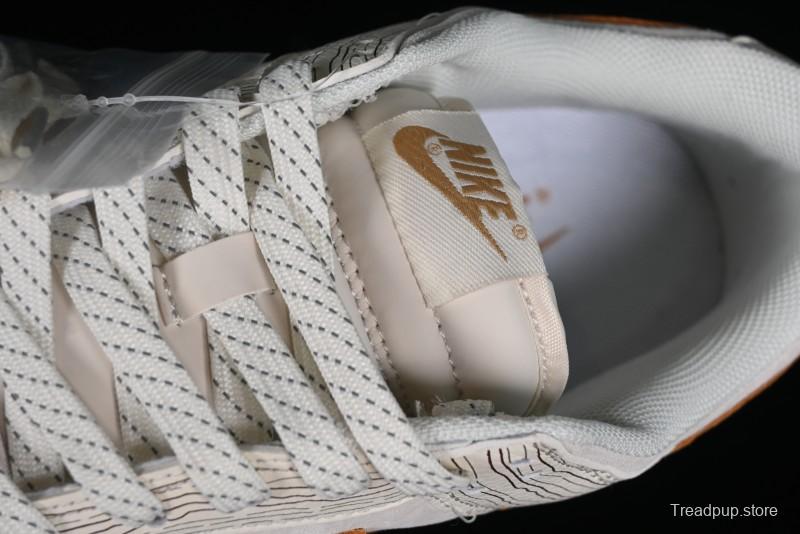 Supreme x Nike Dunk Low SB Skate Shoes with Zoom Air Cushion - XD6188-035