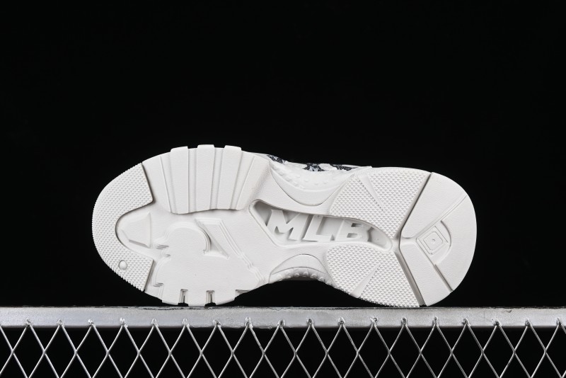 New York Yankees MLB Bigball Chunky Denim Monogram Platform Sandals - 3ASHBDM4N50BKS