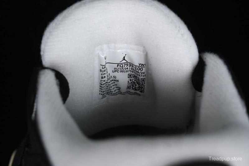 Nike Air Jordan 4 Remastered Sneakers in Black, Light Bone and Dark Grey - FQ7939-100