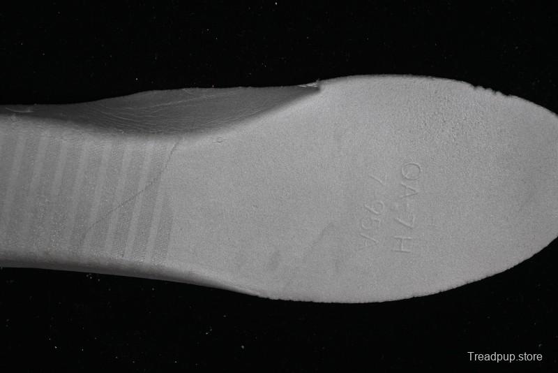 Nike Air Force 1 '07 Low V Collaboration - Khaki Mini Swoosh Low-Top Casual Sneakers - SJ2088-001