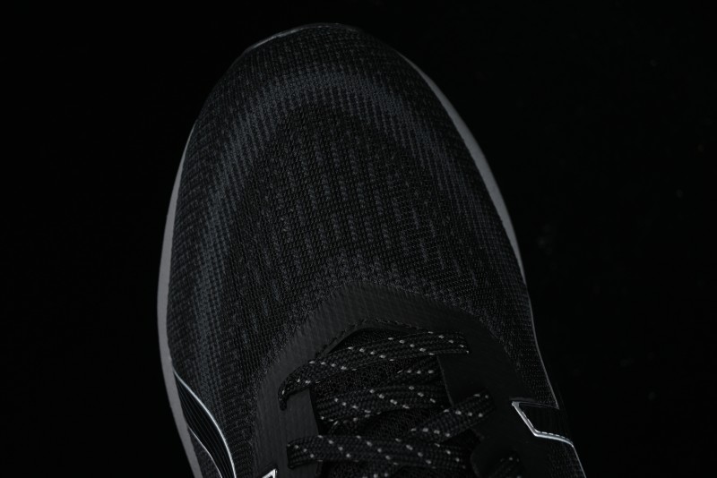 Asics Gel-Quantum 180 VIII Retro Breathable Casual Shoes with Cushioning for Men - 1201A631-002