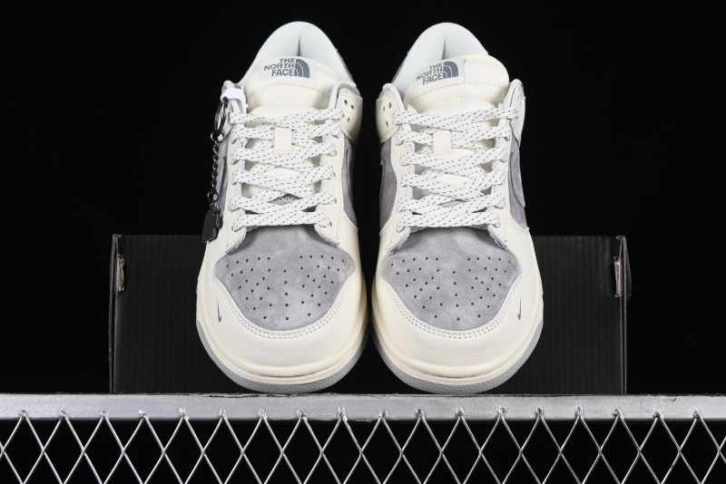 Nike SB Dunk Low The North Face Collaboration - Beige Suede Anniversary High-End Custom Low-Top Casual Skate Shoes - XD6188-020