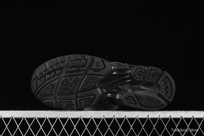 Asics Gel-Kayano 14 Running Shoes with Breathable Design and Professional Cushioning - 1201A019-006