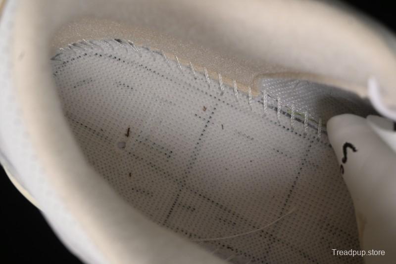 Nike Air Jordan 3 Retro Cactus Jack Collaboration High-Top Basketball Shoes with Soft Napa Leather and Visible Air Cushion - 136064-668