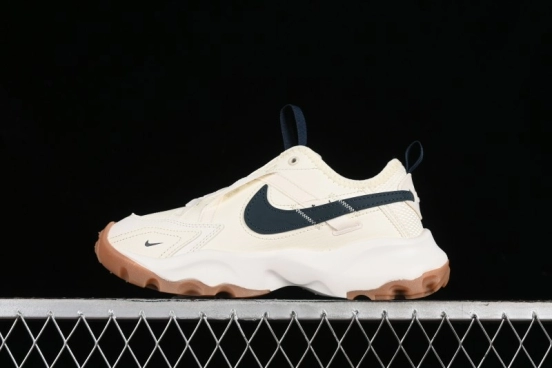 Nike TC 7900 Retro Chunky Dad Shoes with Reflective Swoosh and Cushioned Sole - DD9682-103