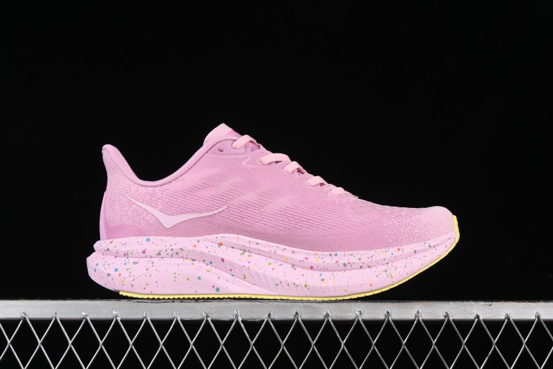 HOKA ONE ONE MACH 6 Flagship Racing Shoes with Carbon Plate Technology and Asymmetric Design - 1147810 PGH