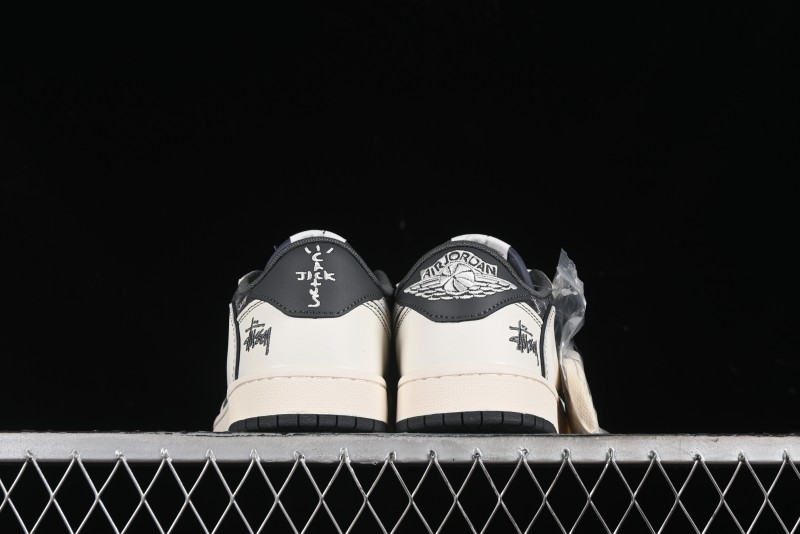 Nike Air Jordan 1 Low OG SP Travis Scott x Fragment Design Collaboration Sneakers - SJ2068-123