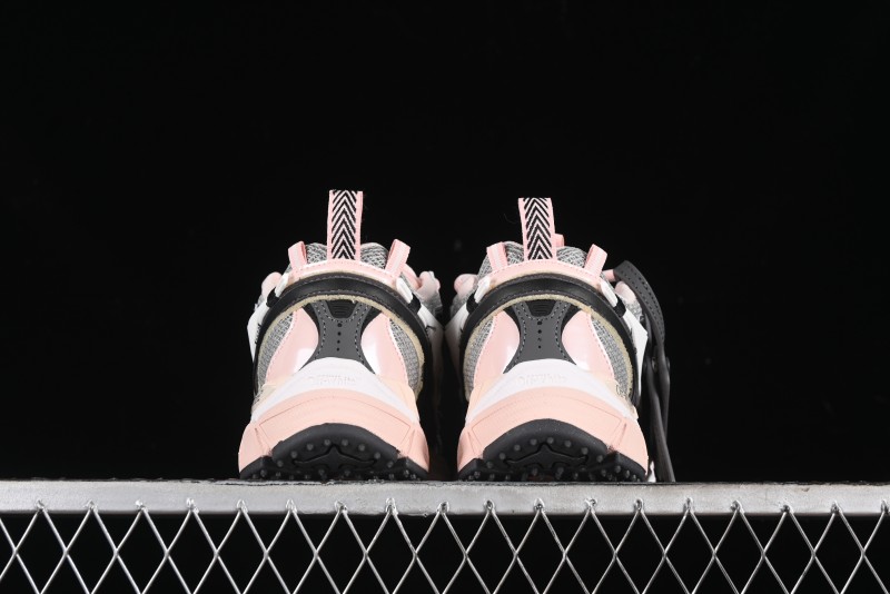 Off-White Be Right Low-Top Lifestyle Sneakers in White Pink - X.E5
