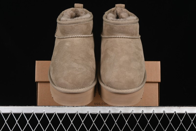 UGG Classic Ultra Mini Platform 3CM Short Boots with Genuine Shearling - 1135092