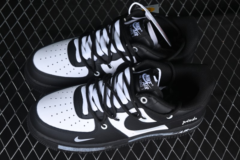 Nike Air Force 1 '07 Low Panda Smiley Low-Top Casual Sneakers - CV9879-542
