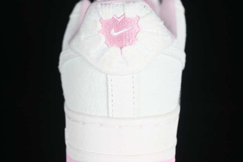 Nike Air Force 1 '07 Low Valentine's Day Limited Casual Sneakers with Full-Length Air Cushion - HV5992-111