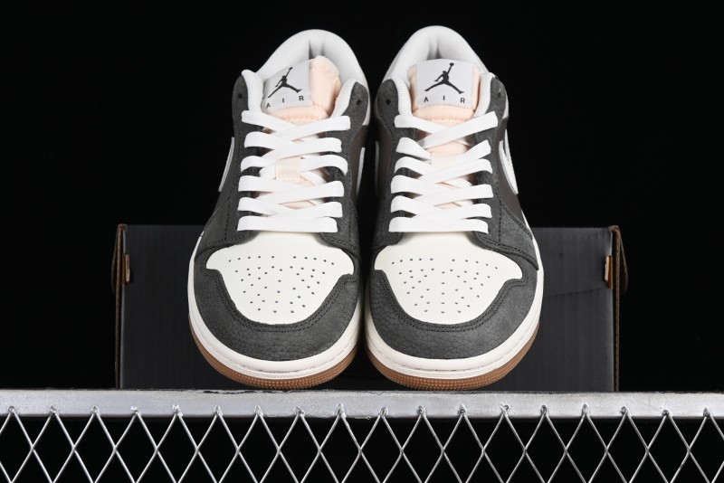 Nike Air Jordan 1 Low "Snkrs Day" Casual Sneakers with Grey Toe Design - FD0399-004