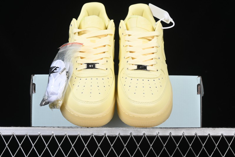 Nike Air Force 1 '07 Low Casual Sneakers - CZ8065-800
