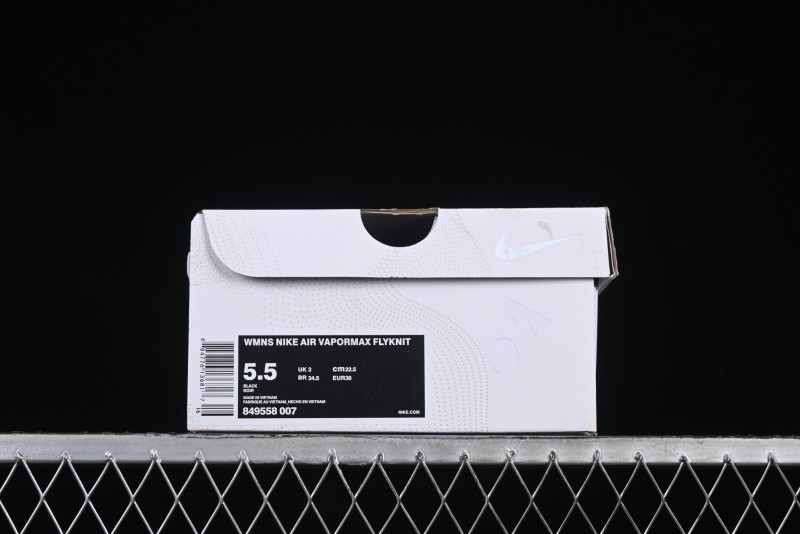 Nike Vapormax Flyknit Breathable Casual Running Shoes with Full-Length Air Cushion - 849558-007