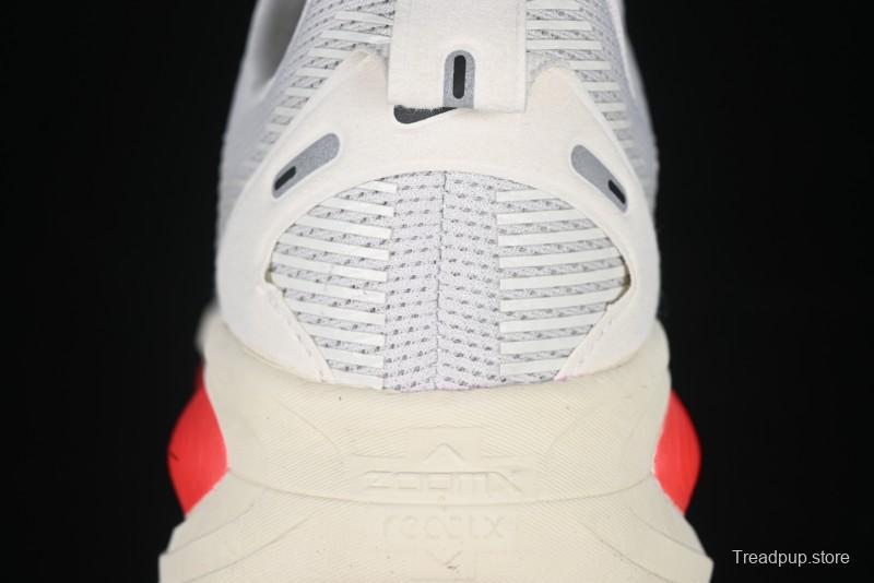 Nike Air Zoom Vomero 18 Lunar Retro Running Shoes with Built-in Zoom Air Cushion - HM6803-001