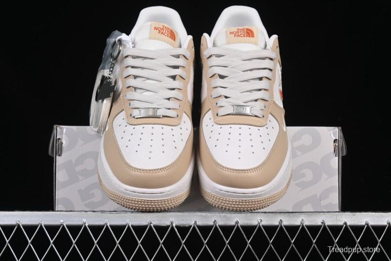 Nike Air Force 1 '07 Low The North Face Collaboration Casual Sneakers in Milk Tea - DM6688-048