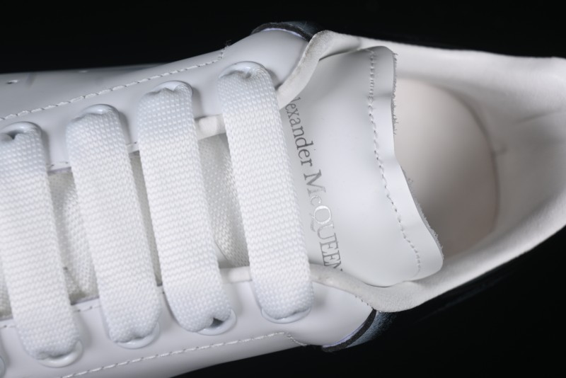 Alexander McQueen Oversized Sneakers with Gradient Black Detailing - D.E5