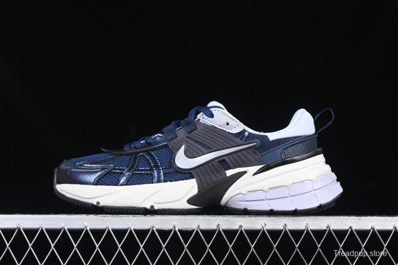 Nike Runtekk V2K Retro Low-Top Running Shoes with Cushlon Midsole and Anti-Slip Design - HJ4497-400