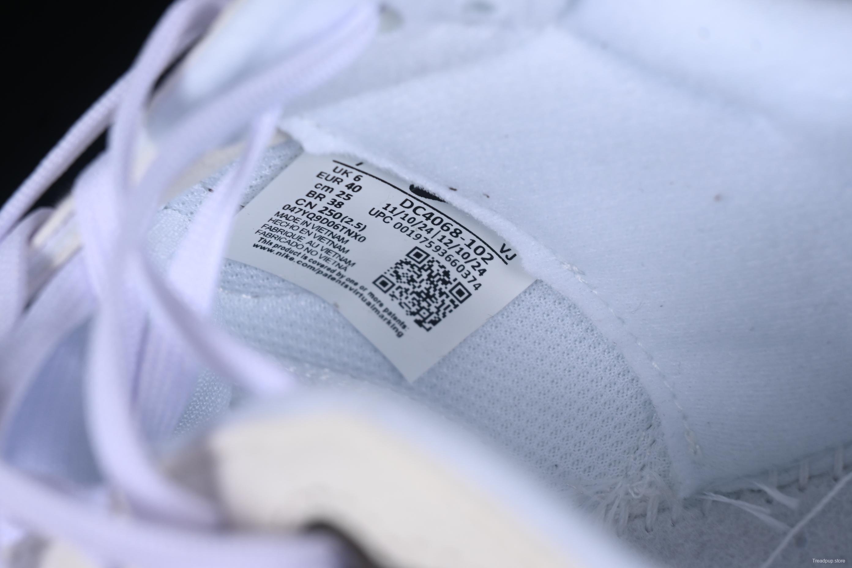 Nike Air Max Dawn Running Shoes with Enhanced Cushioning - DC4068-102