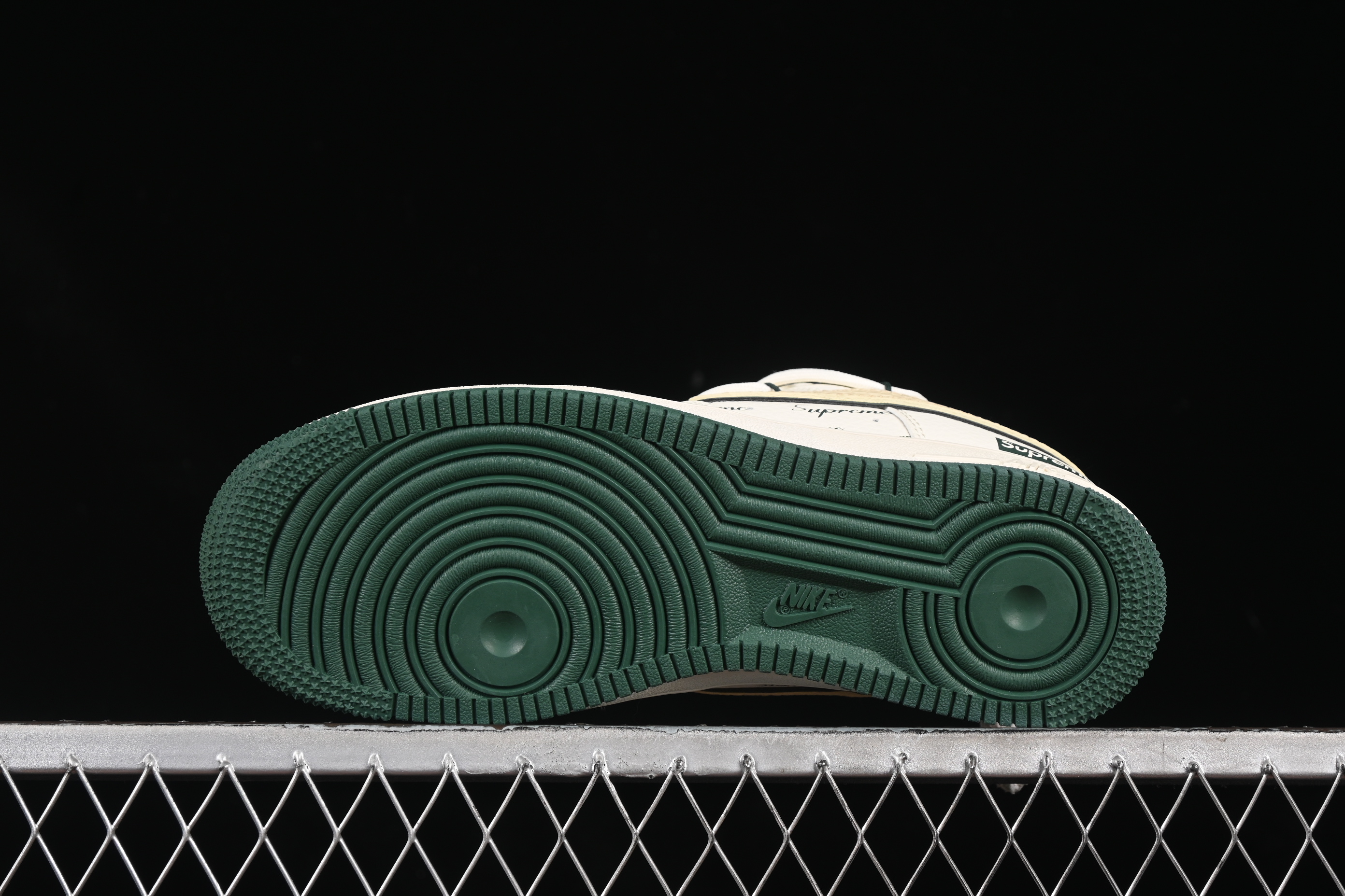 Nike Air Force 1 '07 Low Supreme Casual Sneakers with Custom Leather and Full-Length Air Cushion - DM6868-057