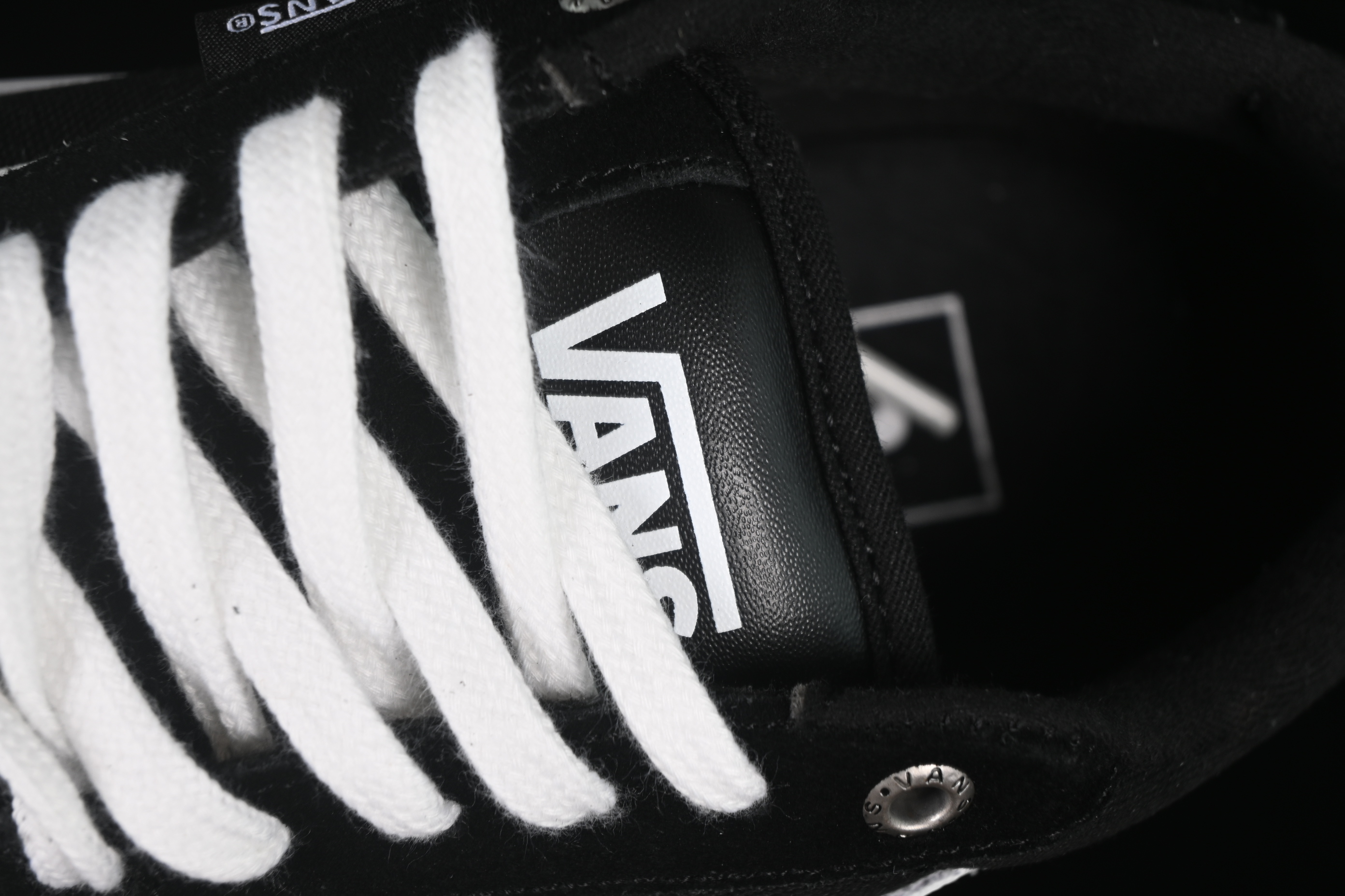 Vans Faulkner Low Top Casual Skate Shoes - VN000SJVC4R
