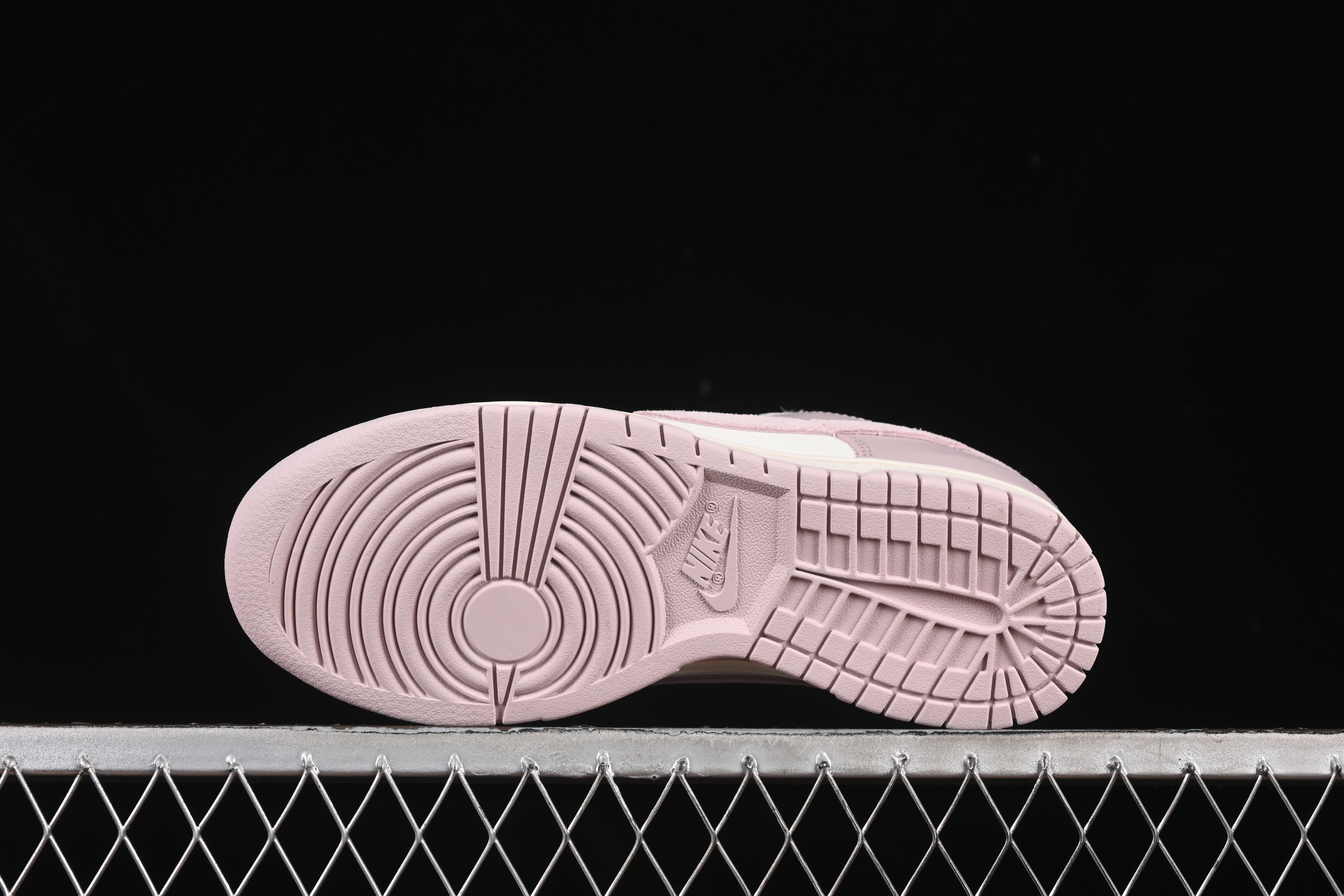 Nike SB Dunk Low White Light Purple Low-Top Casual Skate Shoes - FB9109-122