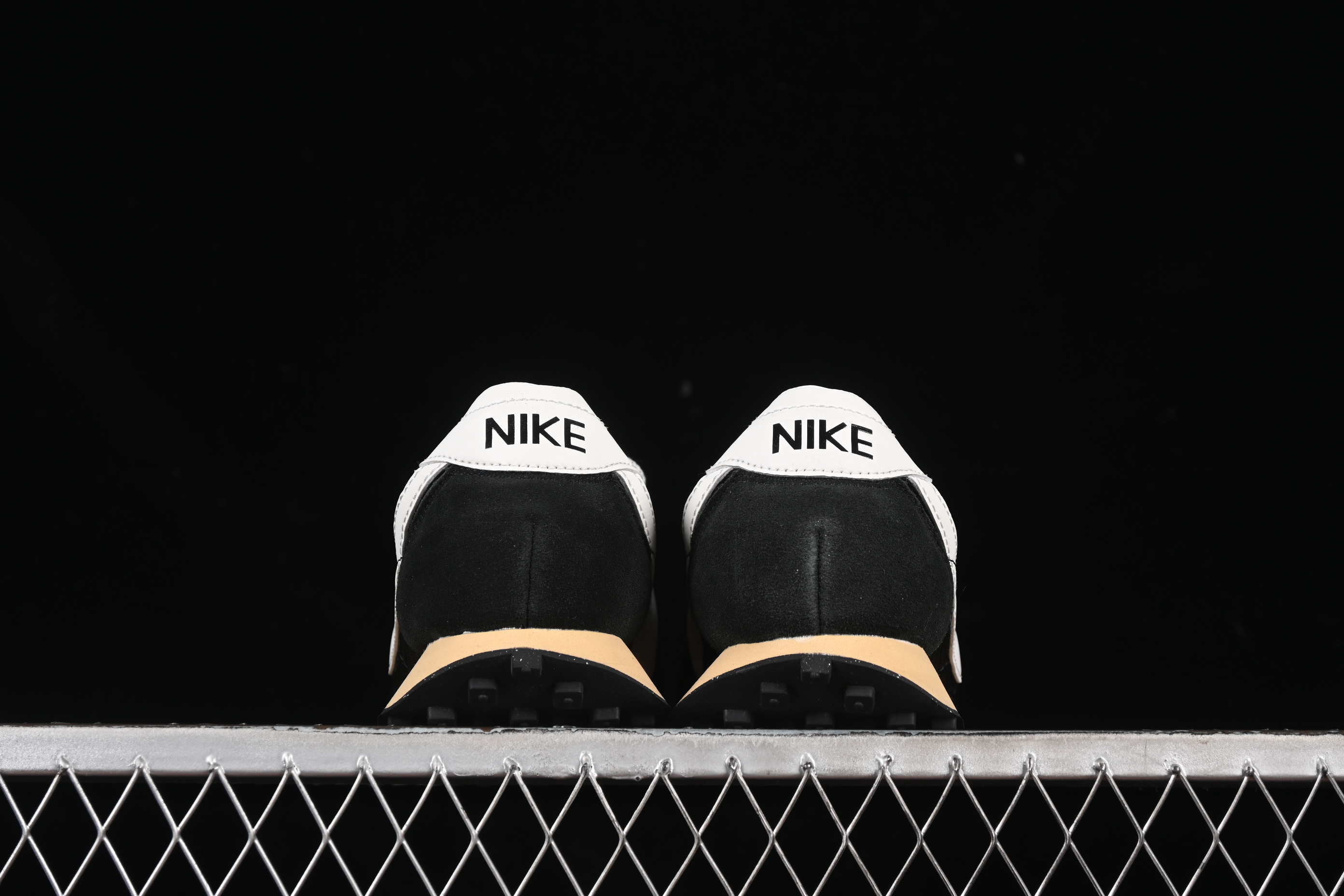 Nike Stussy Roshe Run LD-1000 Comfortable Versatile Non-Slip Wear-Resistant Waffle Low-Top Casual Running Shoes - HM0950-001