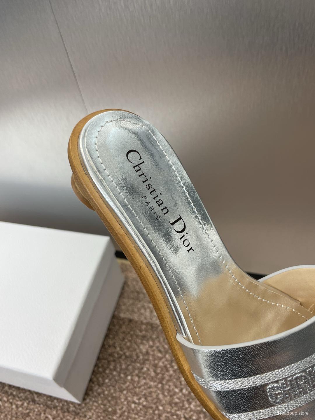 2025 Women Dior Silver Leather Slippers CD Logo KFY00300