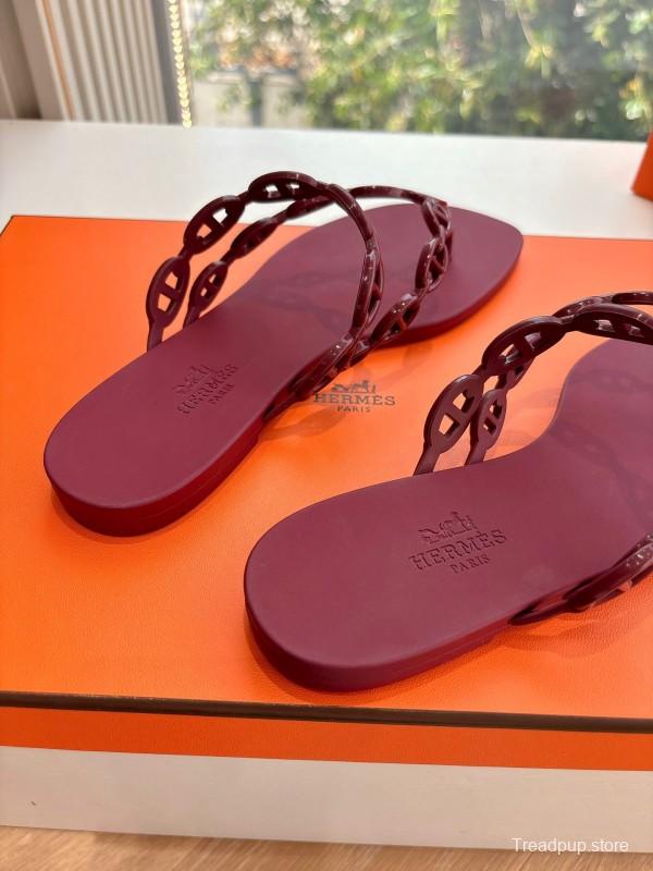 2025 Women Hermès Burgundy Leather Chain Strap Sandals G059 (F)