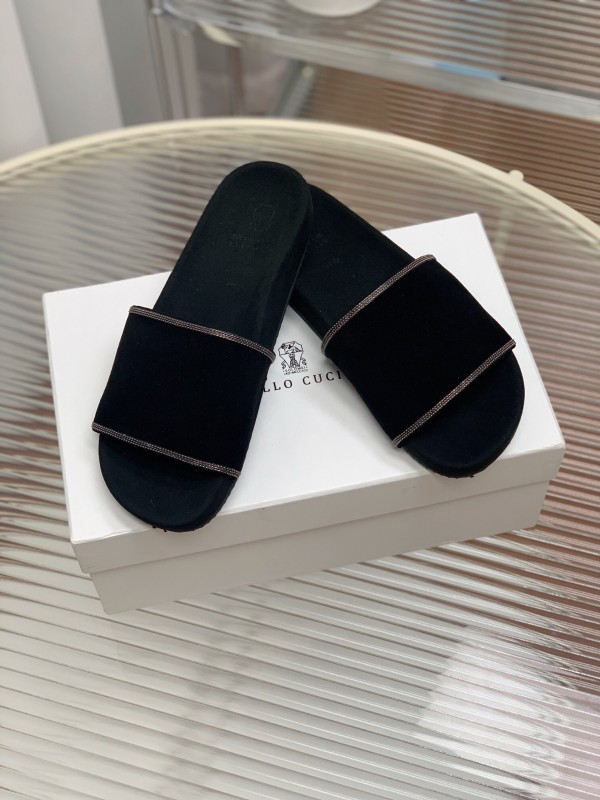 2025 Women BRUNELLO CUCINELLI Black Imported Suede Flat Sandals Handcrafted Beaded Chain Decoration KFY00240(F)
