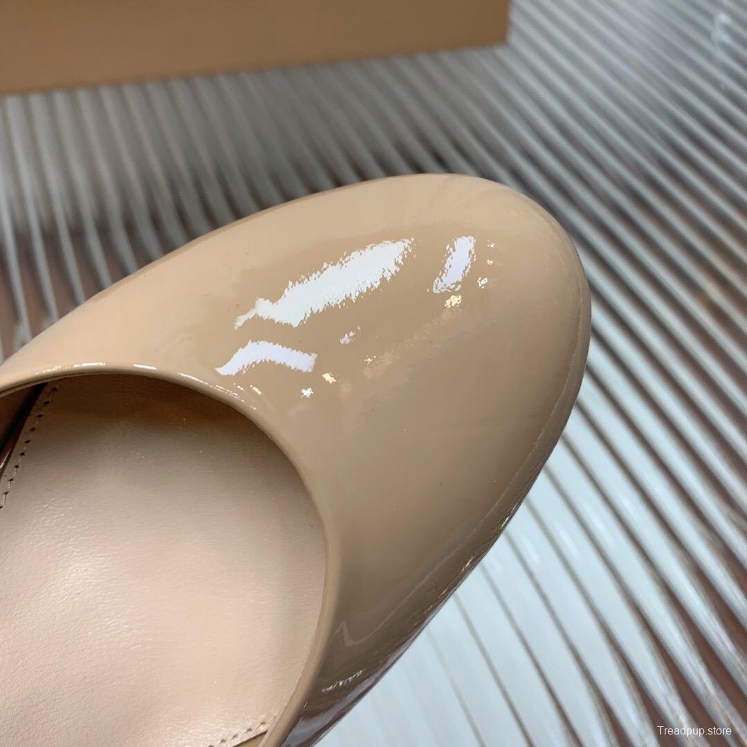 2025 Women Gianvito Rossi Beige Patent Leather Platform Heels KFY00340