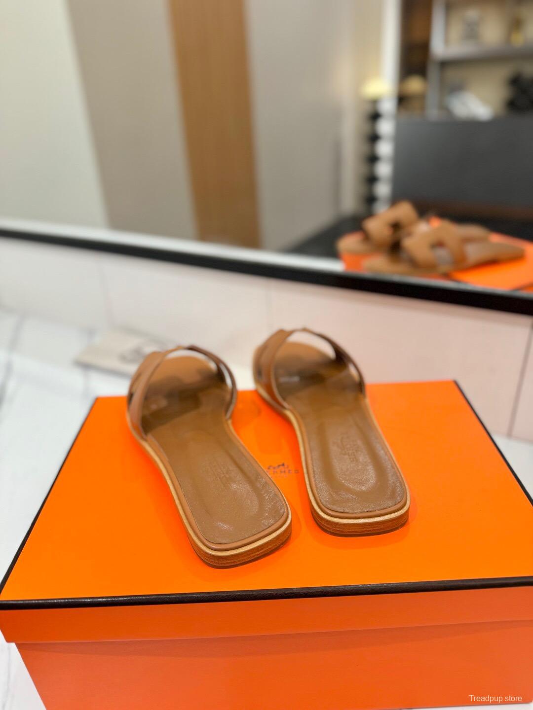 2025 Women Hermès Brown Leather Slippers