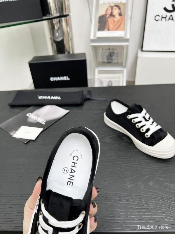 2025 Women Chanel Black Canvas Sneakers LY00230