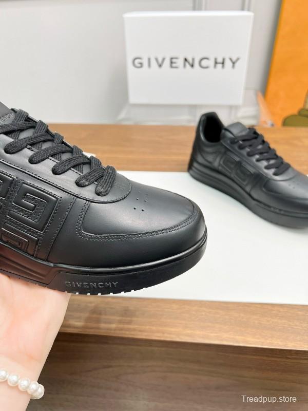 2024 Men Givenchy Black Leather Sneakers MJ00380