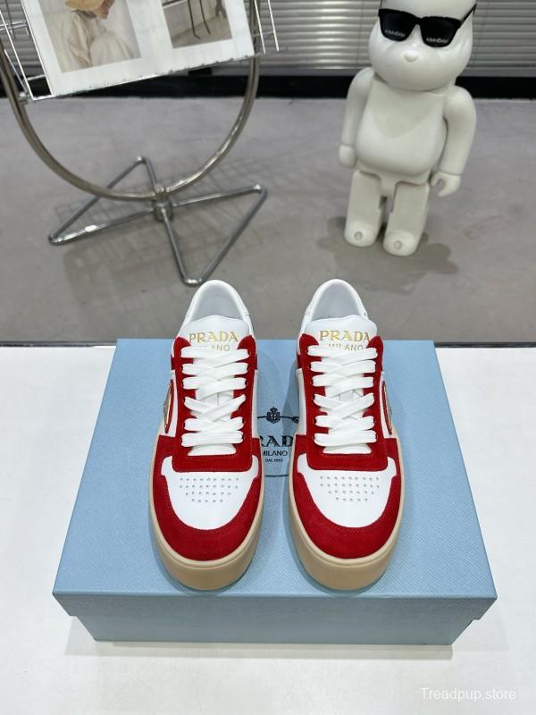 2025 Women Prada Red White Leather Sneakers KFY00310