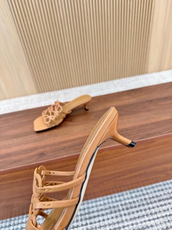 2025 Women Loewe Beige Leather Sandals LY00250