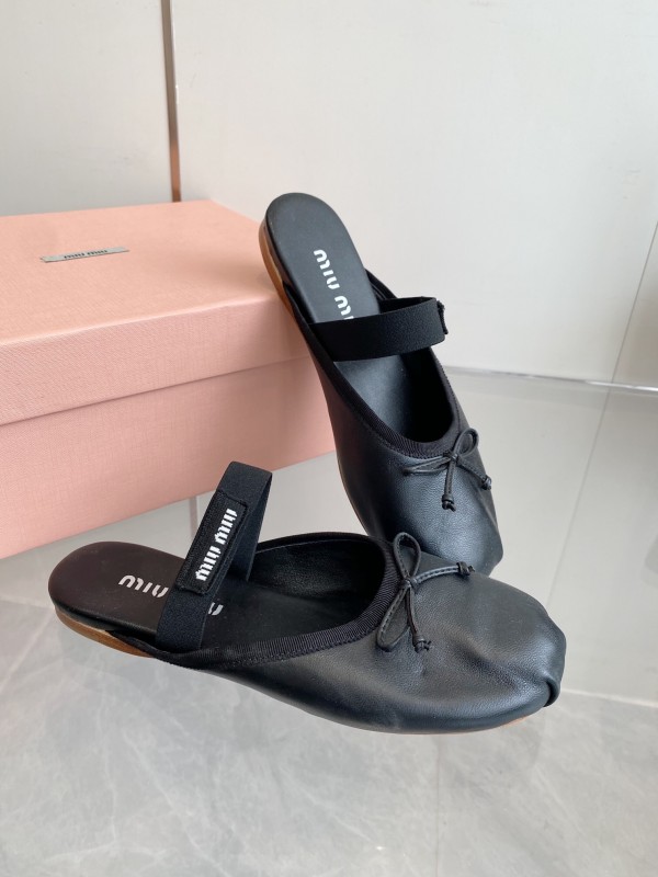 2025 Women Miu Miu Black Leather Ballet Flat Elastic Band