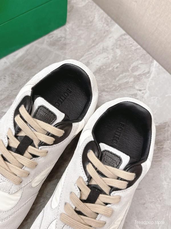 2025 Unisex Bottega Veneta White Black Nylon Suede Sneakers KFY00290