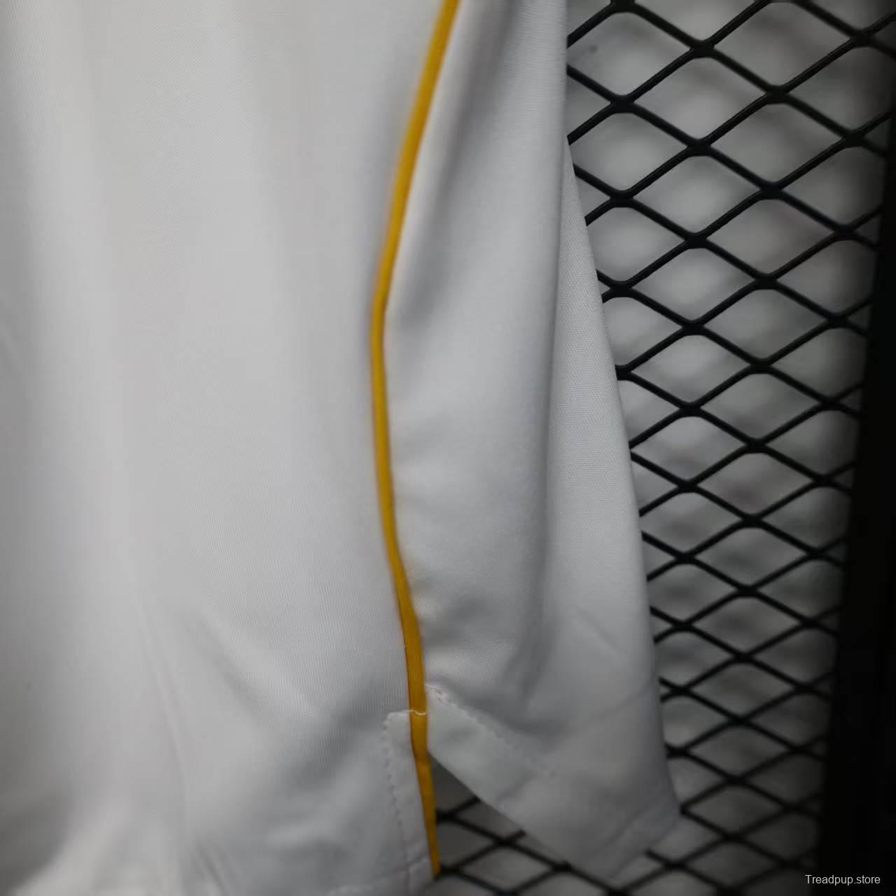 Player Version 25/26 Real Madrid Home Shorts