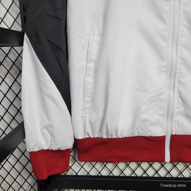 25/26 Liverpool Jacket White Windbreaker