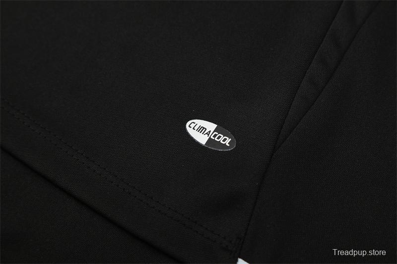 Retro 04/05 Real Madrid Black Half Zipper Jacket