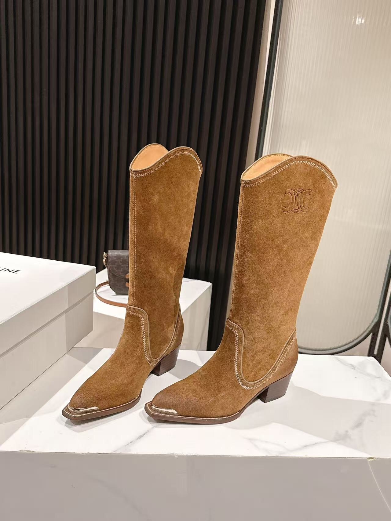 CELINE 2025/SS Fashion Boots Retro European Style Short Boots - LY00500