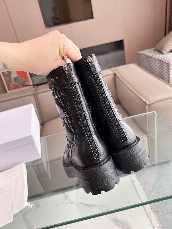 Dior 2025/SS Fall Winter Studded Boots - LY00370