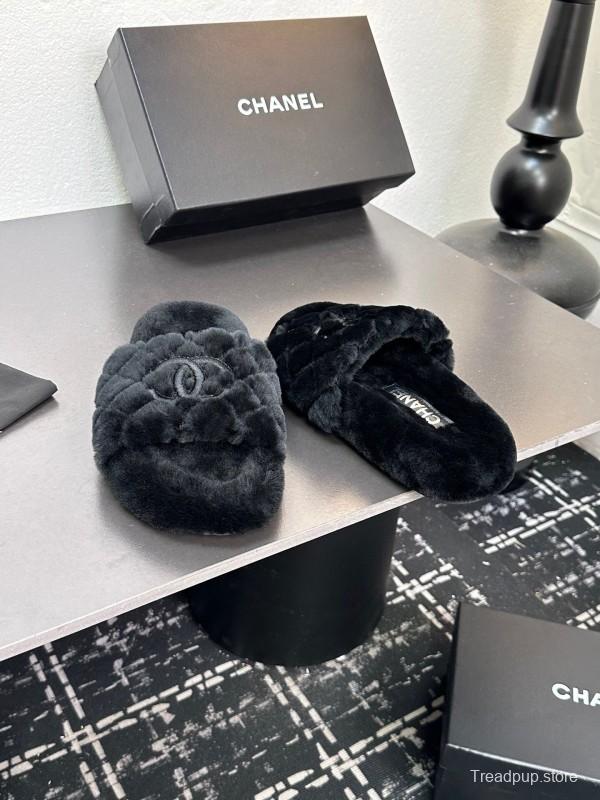 Chanel 2025 SS Fashion Fur Slippers - LY00250